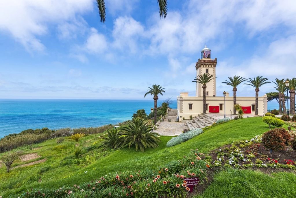 Morocco Travel Guide 2024: Best Places to Visit + Local Tips