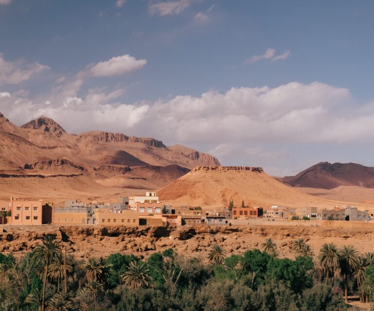 Morocco Tour Guide: Unlock the Wonders of This Enchanting Land