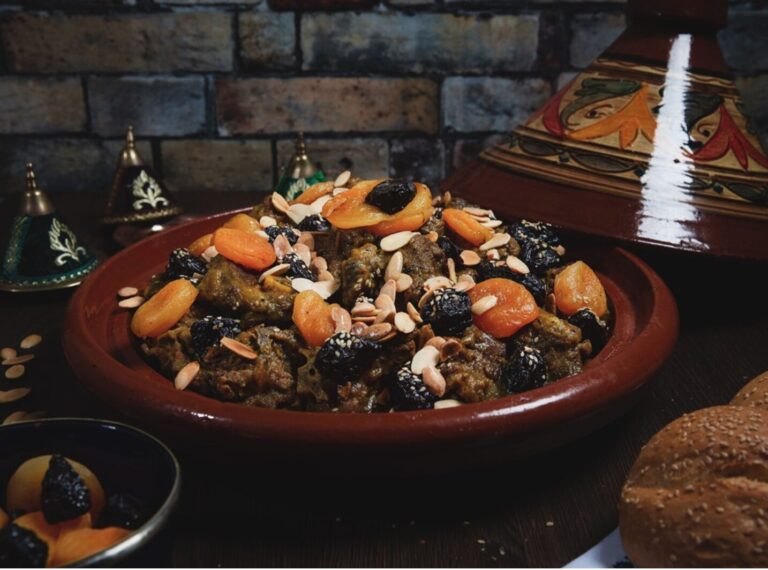 Lham Bel Barqouq – Moroccan Meat Tagine with Prunes