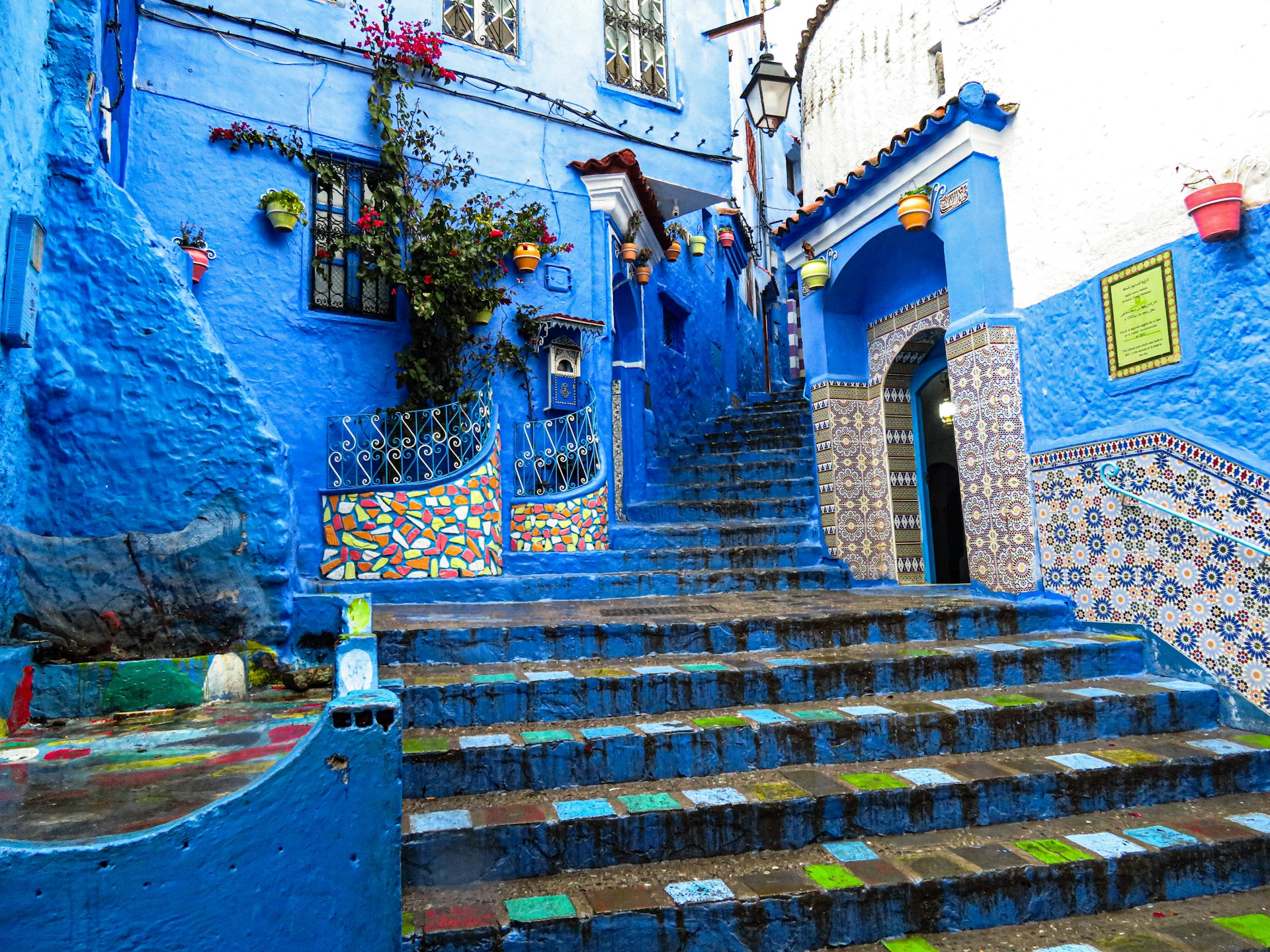Why Everyone Is Obsessed With Chefchaouen, the Blue City 💙