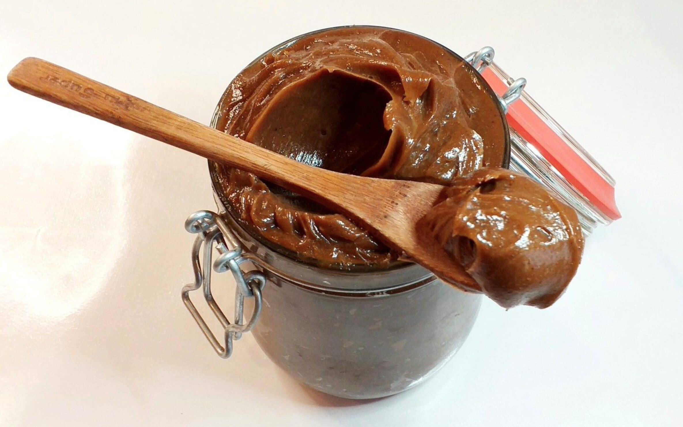 Moroccan Black Soap (Beldi) – A Journey from Olive Oil to Hammam Ritual